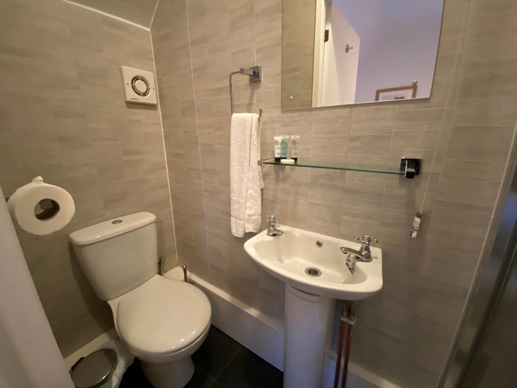 Old Farm Hotel Birmingham Bagian luar foto