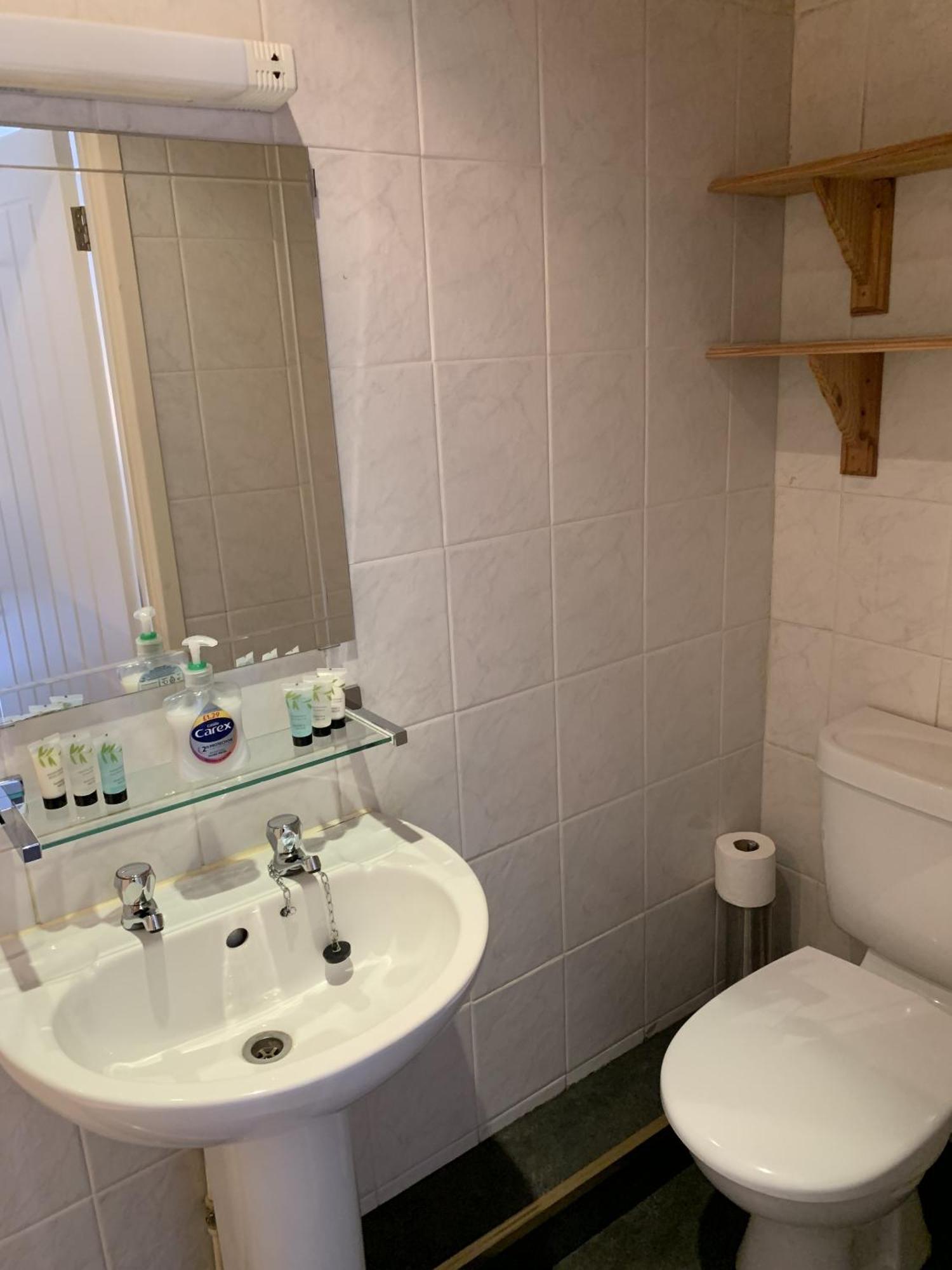 Old Farm Hotel Birmingham Bagian luar foto