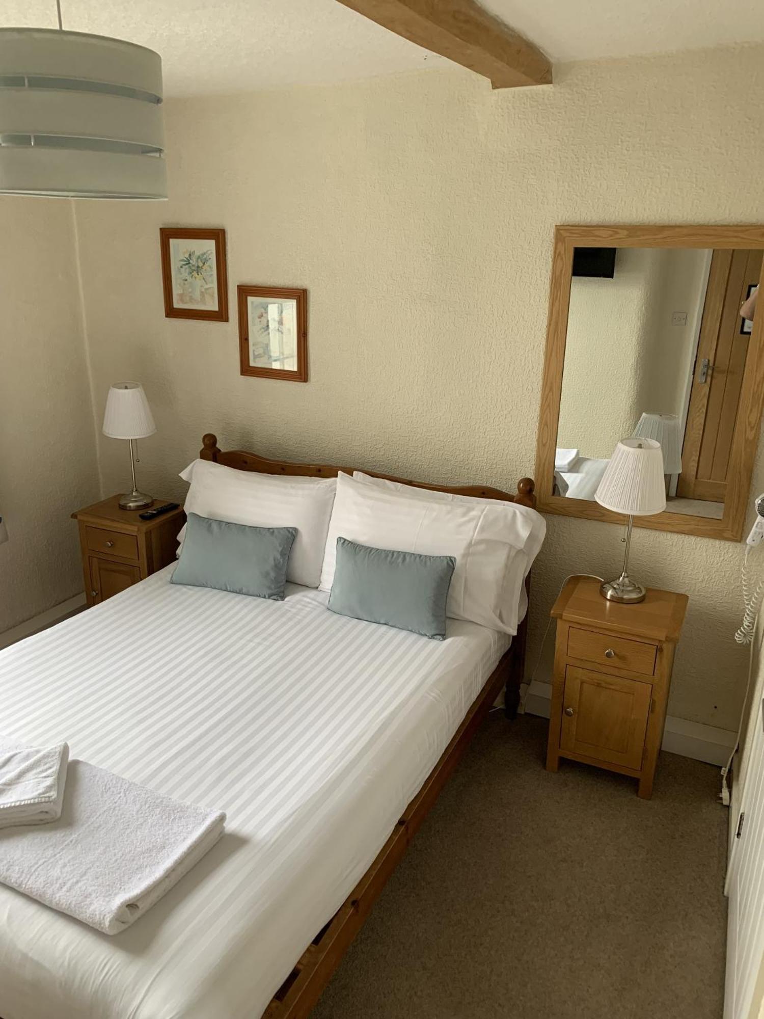 Old Farm Hotel Birmingham Bagian luar foto